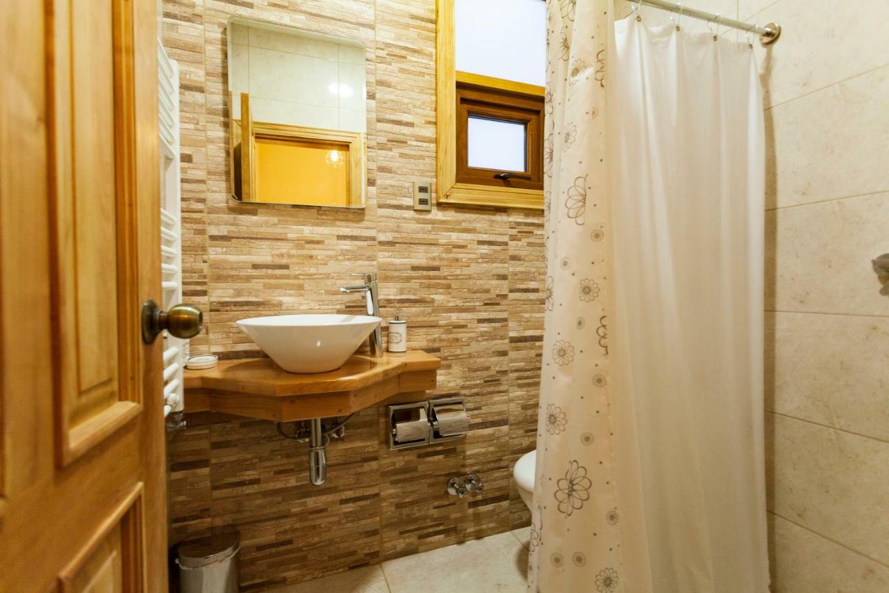 Hostal Boutique Patagonia Mística Punta Arenas Exterior foto